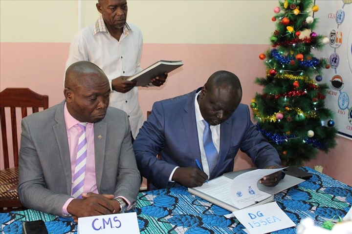 Signature de convention de partenariat entre l’ICASEES et l’ISSEA 