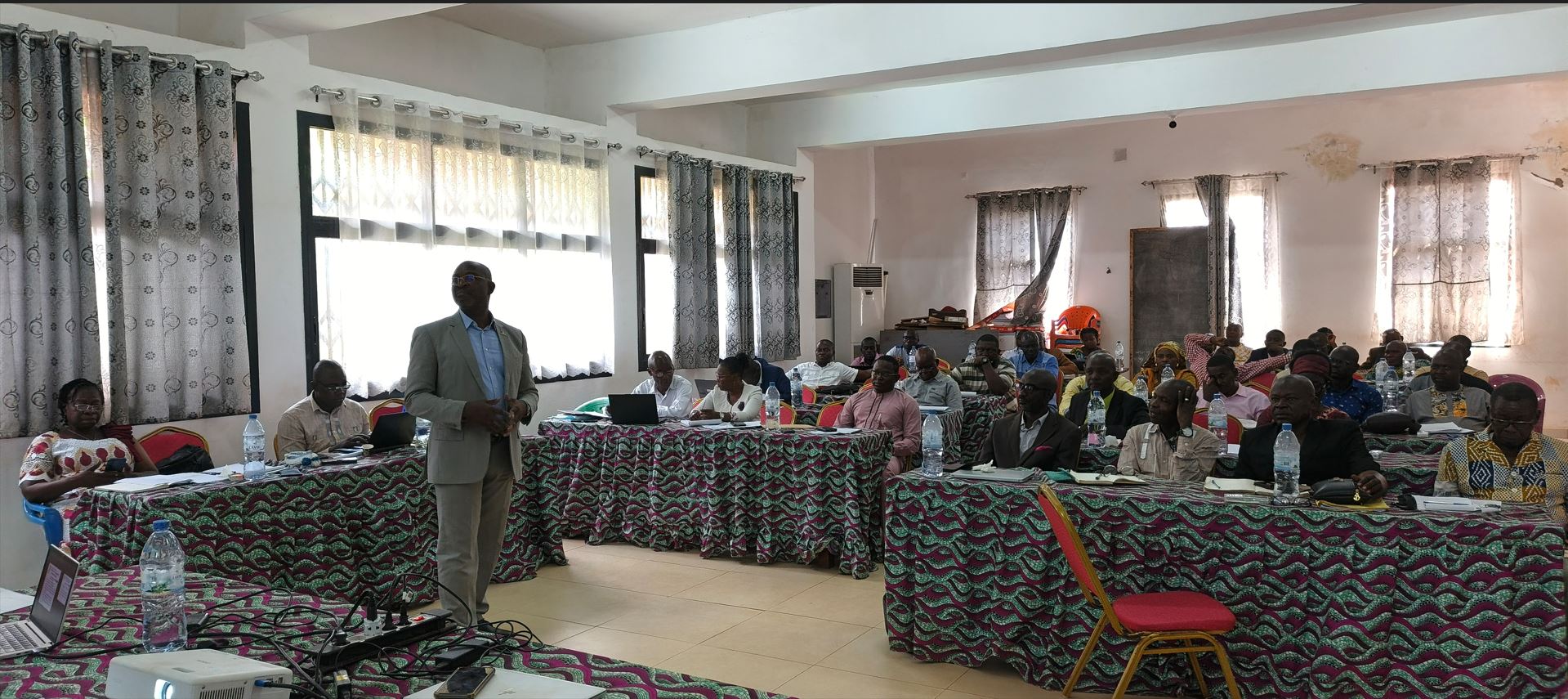 ICASEES : Atelier de sensibilisation et de renforcement des capacités des membres du CTPAS et d’initiation à l’élaboration du CNAQ du système statistique Centrafricain